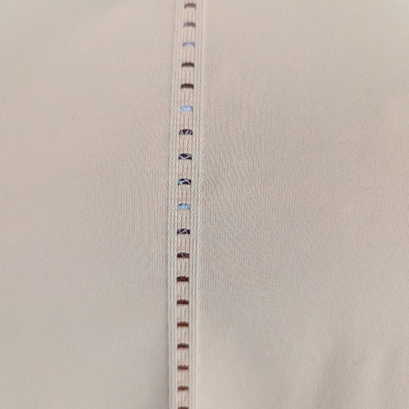 Athleta top. Medium - Picture 4 of 7